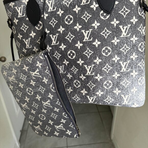 Louis Vuitton Monogram Jacquard Denim Neverfull MM w/ Pouch - Picture 3 of 14